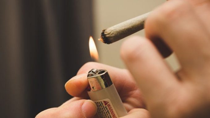 Cannabis: usi ed effetti della droga – Introduzione alla Psicologia