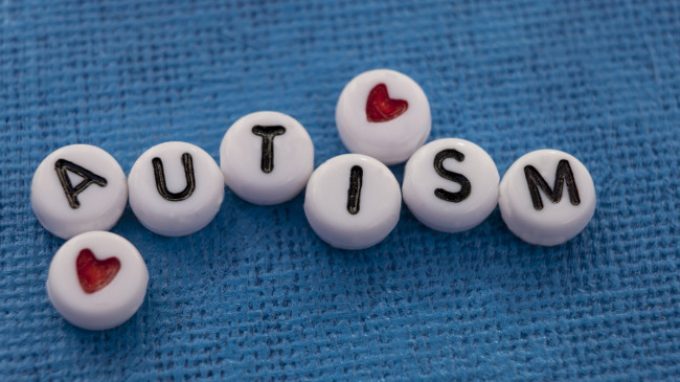 Lo stress dei genitori di bambini con diagnosi di autismo