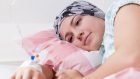 Psiconcologia in adolescenza: il doppio dramma dell’accettazione della malattia e dei cambiamenti corporei
