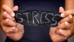 Lo stress può essere dannoso come una cattiva alimentazione