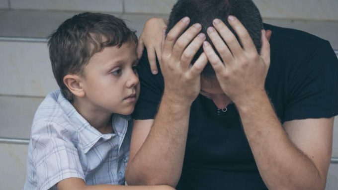 Padre depresso? Quanto incide sulla salute dei figli