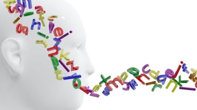 Linguaggio interiore: quale associazione con le copie efferenti?