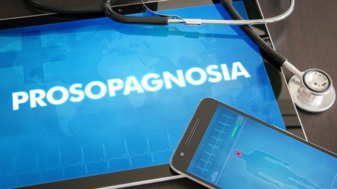 Prosopagnosia acquisita e congenita: tante facce nessun volto
