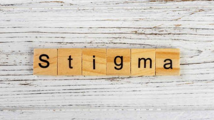 Disturbi mentali e stigma: quali sono le cause più accettate socialmente?