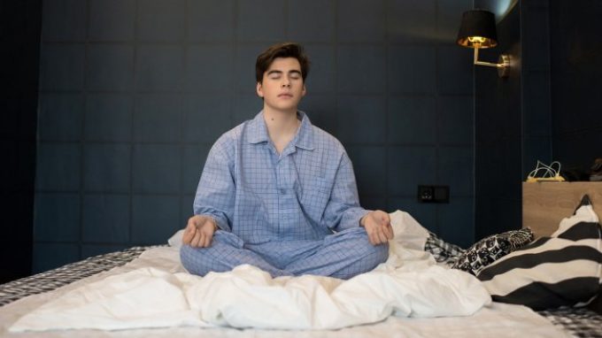 La terapia di Mindfulness per l’insonnia (MBTI) di Jason C. Ong – Principi e tecniche per dormire meglio