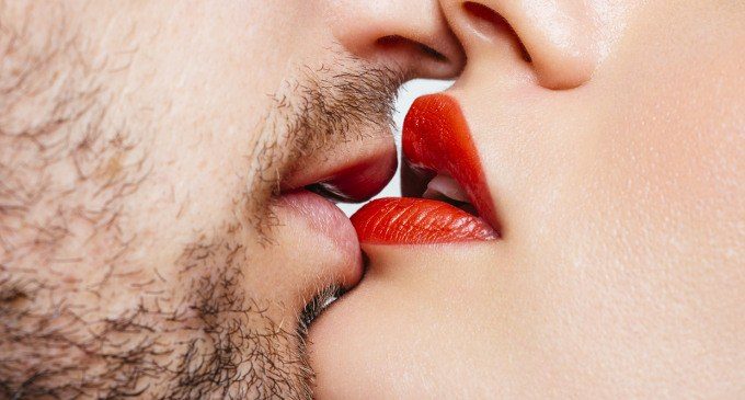 Passione romantica e possibilità di scegliere e cambiare il proprio partner