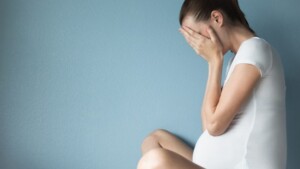 Stress in gravidanza associato allo sviluppo di depressione post partum - Psicologia