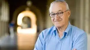 Albert Bandura: dall' apprendimento sociale al concetto di autoefficacia