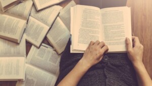 Leggere mondi immaginari: il ruolo del lettore nei confronti del testo