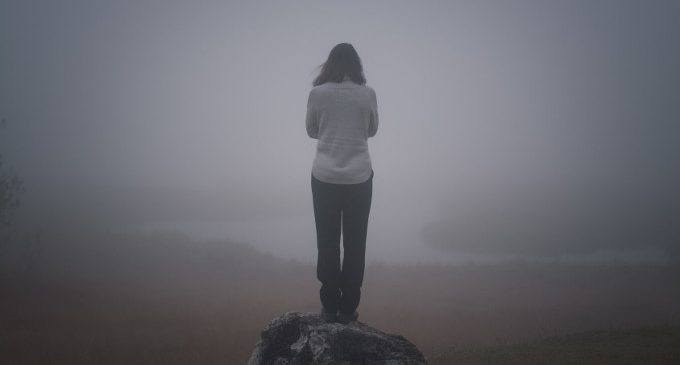 Oltre la fragilità psicologica: la genetica del suicidio
