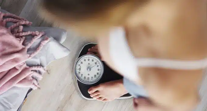 Binge eating disorder associato ad obesità: abbuffate e peso non calano