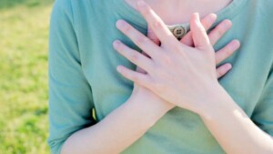 Ansia del contraccambiare quando ricevere un favore mette a disagio