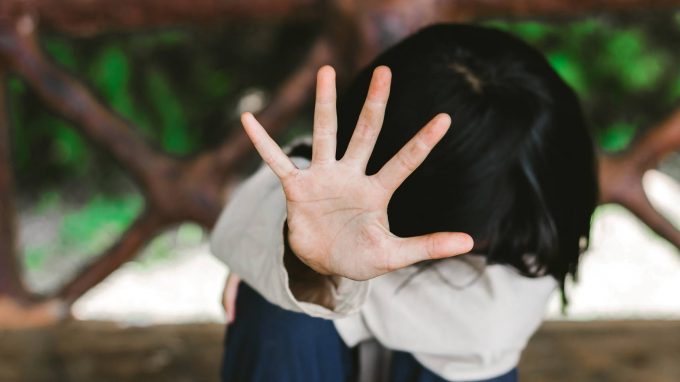 Pedofilia e disturbo pedofilico: la diagnosi, le comorbilità e i casi in letteratura e al cinema