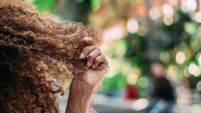 Tricotillomania: un quadro clinico del disturbo, tra DOC e dipendenza