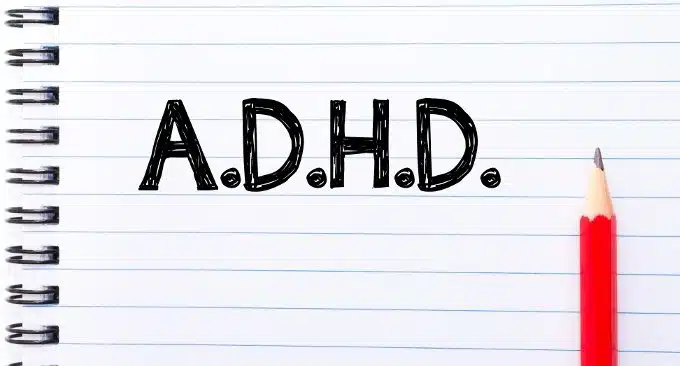 ADHD quali deviazioni possono seguire in età adulta