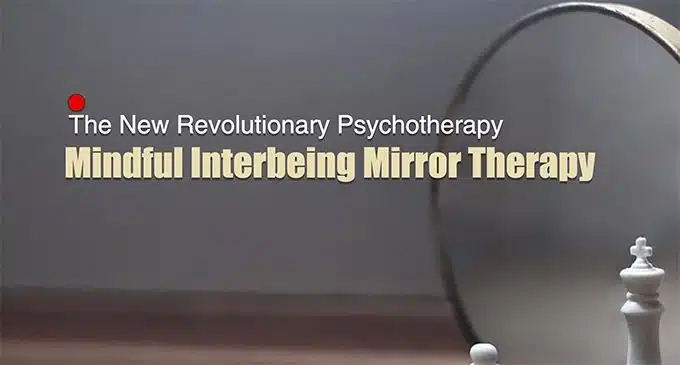 Mindful Interbeing Mirror Therapy nuovo approccio terapeutico integrativo
