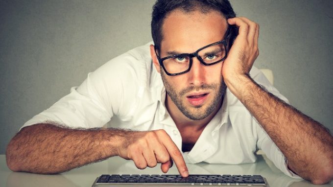 La noia lavorativa come difesa delle nostre risorse cognitive