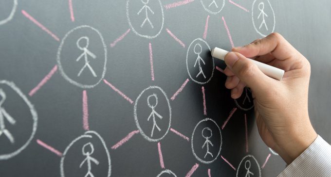 Smartphone e relazioni: l'impatto della tecnologia sui rapporti interpersonali