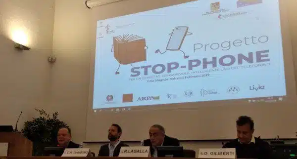 Stop phone: un progetto per promuovere un uso consapevole del cellulare