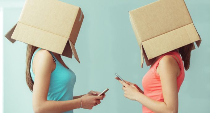 Paura dei fantasmi social: ma chi sei veramente?