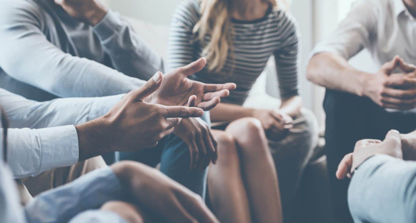 Il Dono e i legami sociali: in equilibrio tra identità e gruppo - Psicologia