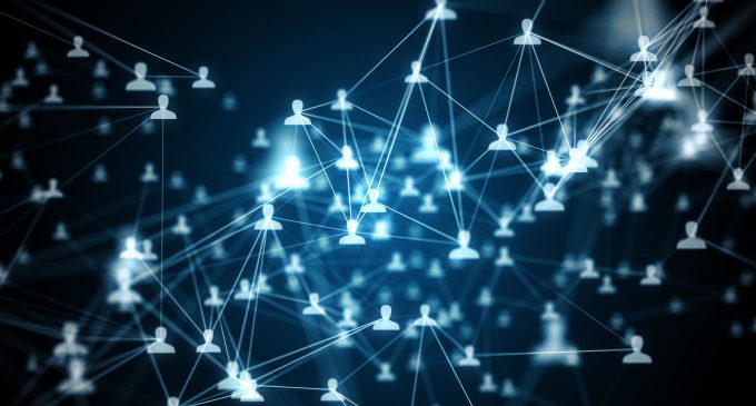 La democrazia manipolata nell’era digitale dei social network