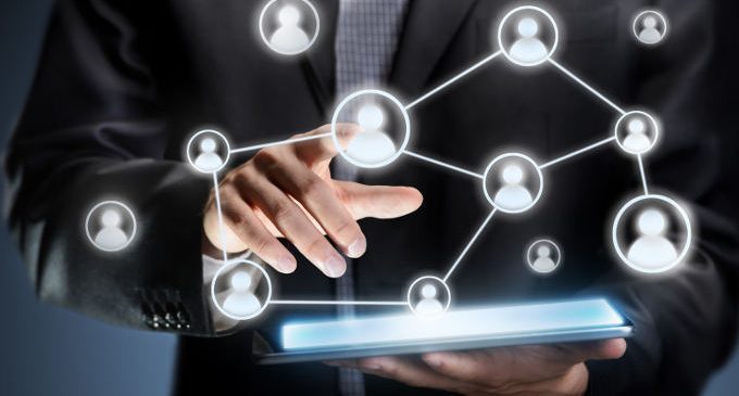 Aspetti psicologici del ghosting e dell’orbiting nella vita fuori e dentro i social networks