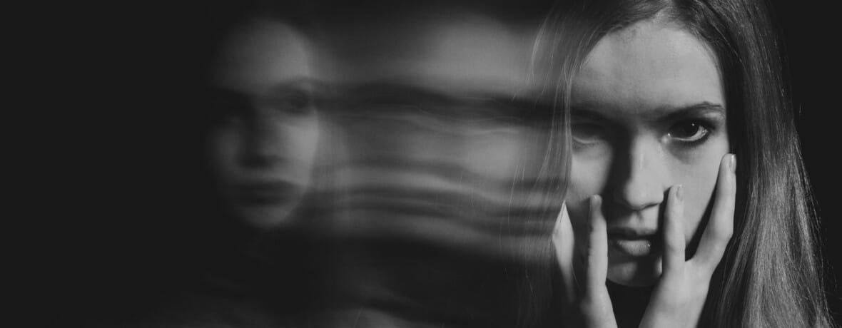 Allucinazioni uditive: differenze tra schizofrenia e di dissociazione