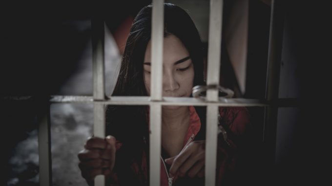 Terapia carceraria: l’uso delle lettere d’addio in psicoterapia nelle donne con condotte di autolesionismo
