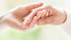 Demenza: il ruolo del caregiver e gli effetti benefici della mindfulness