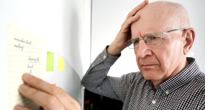 Leggere previene la demenza?