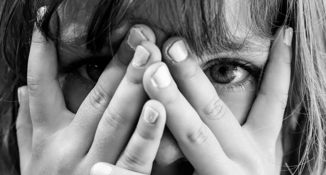 Terapia Metacognitiva: trattamento per bambini e adolecenti con PTSD