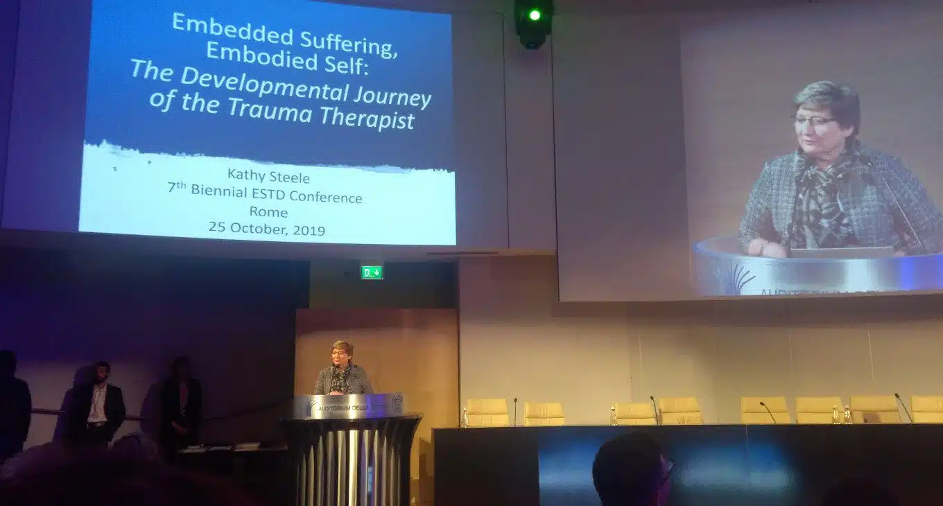 Trauma Therapist l'intervento di Kathy Steele al congresso ESTD - Report