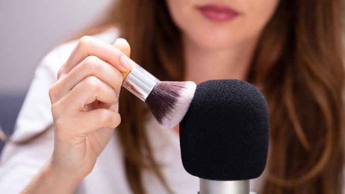 ASMR, la nuova tecnica di rilassamento sul web