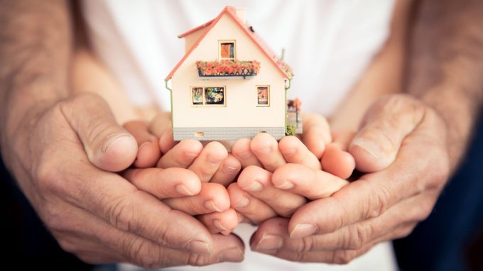 Adozione infantile e salute mentale in età adulta: il ruolo dell’interazione tra genetica e ambiente