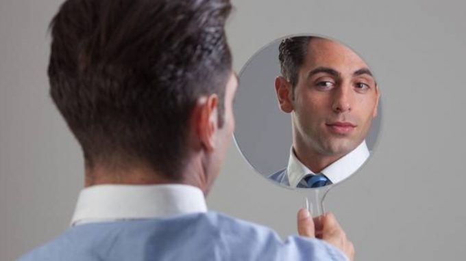 Narcisismo patologico e depressione: il ruolo mediatore dell’elaborazione emotiva