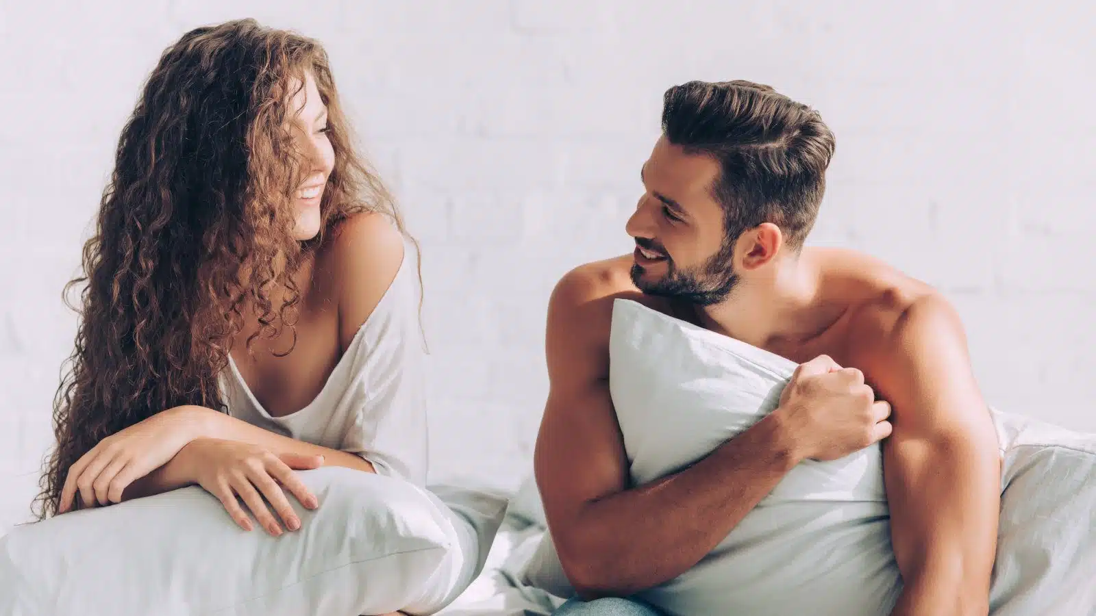 Pillow talk: effetti su soddisfazione e risposte allo stress nelle coppie