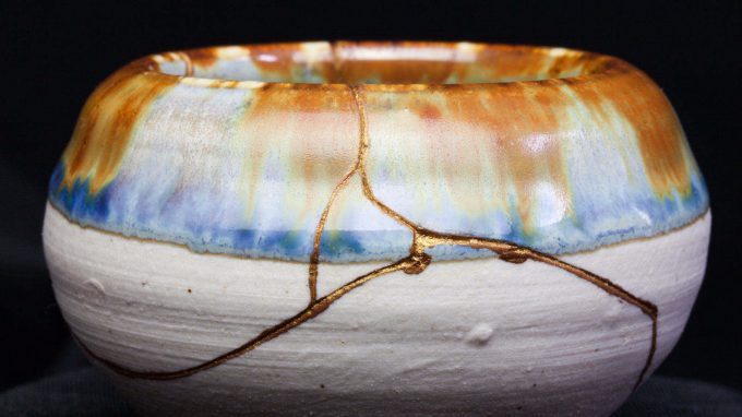 Kintsugi: l’arte di riparare le ferite