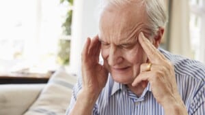 Covid-19: l'impatto nella vita degli anziani con demenza e nei caregivers