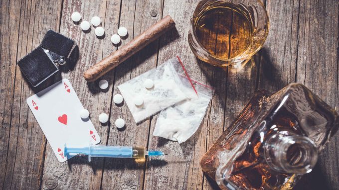 Il Disturbo Borderline di Personalità e Il Disturbo da Uso di Sostanze: evidenze scientifiche di efficacia del trattamento DBT