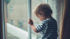 I bambini adottati dopo l’istituto: gli effetti della deprivazione precoce sul loro sviluppo – I risultati dei principali studi