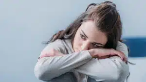 Depressione e tiroide: l'influenza degli ormoni tiroidei sul tono dell'umore