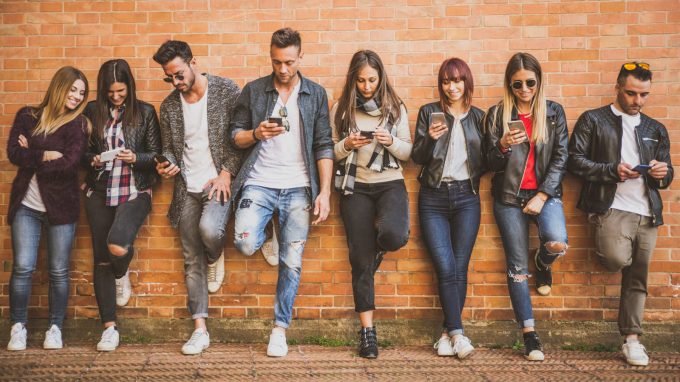 TikTok: quali usi e gratificazioni ricercate dagli utenti adolescenti e preadolescenti?