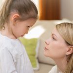 Emozioni: l'influenza dei genitori sulla regolazione emotiva del bambino