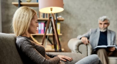 Psicoterapia in bilico: riflessioni tra possibilità e scetticismo