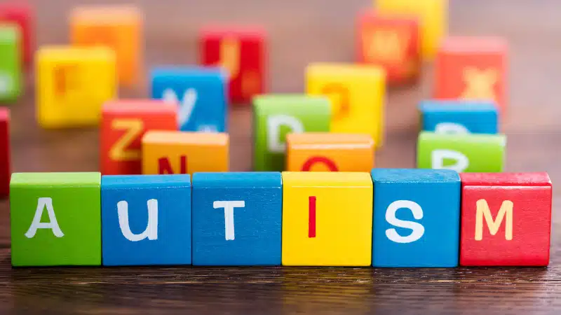 Disturbi dello spettro autistico: excursus di miti e controversie sull’eziologia