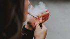 Fumare ti calma? Uno sguardo alla relazione tra ansia e fumo di sigaretta
