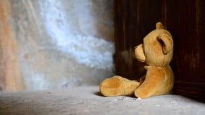 Abuso infantile e psicoterapia: diversi approcci a confronto nel trattamento