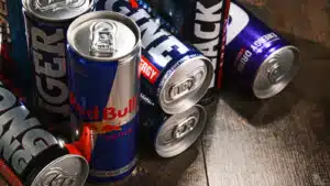 Energy drink: utilizzo tra i giovani adulti e legame con sintomi depressivi
