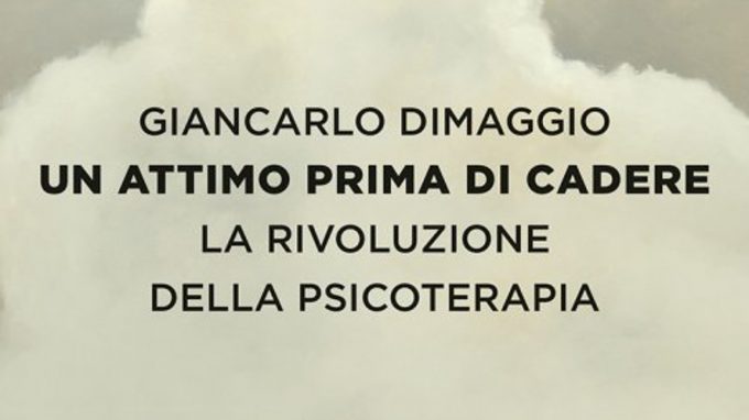 Recensione di “Un attimo prima di cadere” e riflessioni su comportamentismo e svolta esperienziale corporea